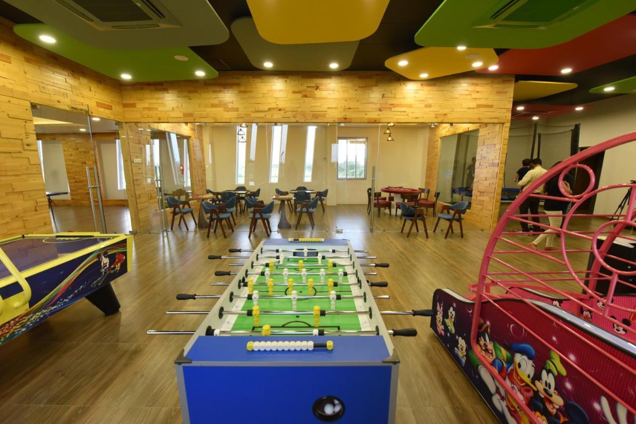Orbit99 Club And Resort Rawal Экстерьер фото